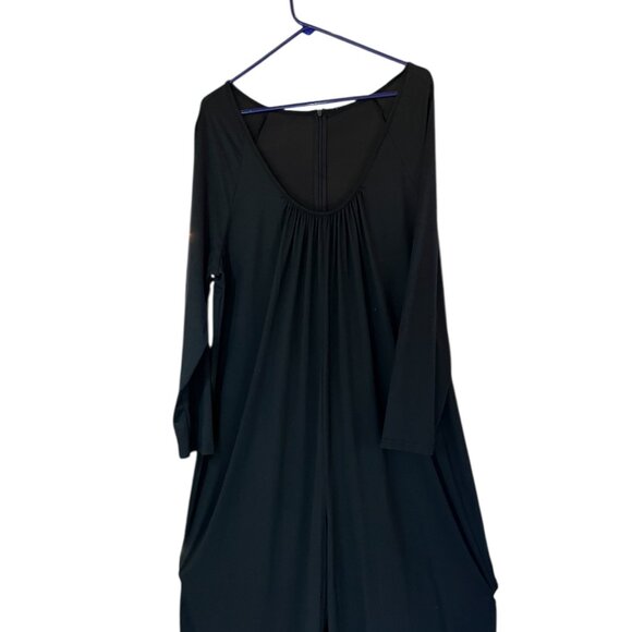 Shein Black long sleeved jumpsuit with pockets, and a zipper on the back Size 2X - Picture 1 of 5